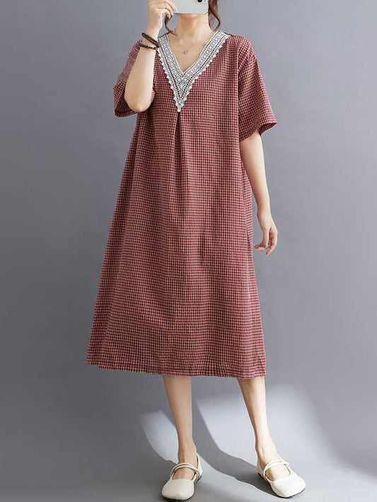 A-Line Half Sleeves Plaid Pleated Split-Joint V-Neck Midi Dresses