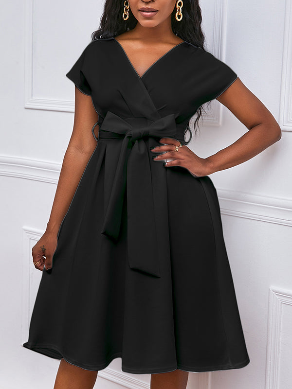 Bowknot Lace-Up Solid Color V-Neck Midi Dresses